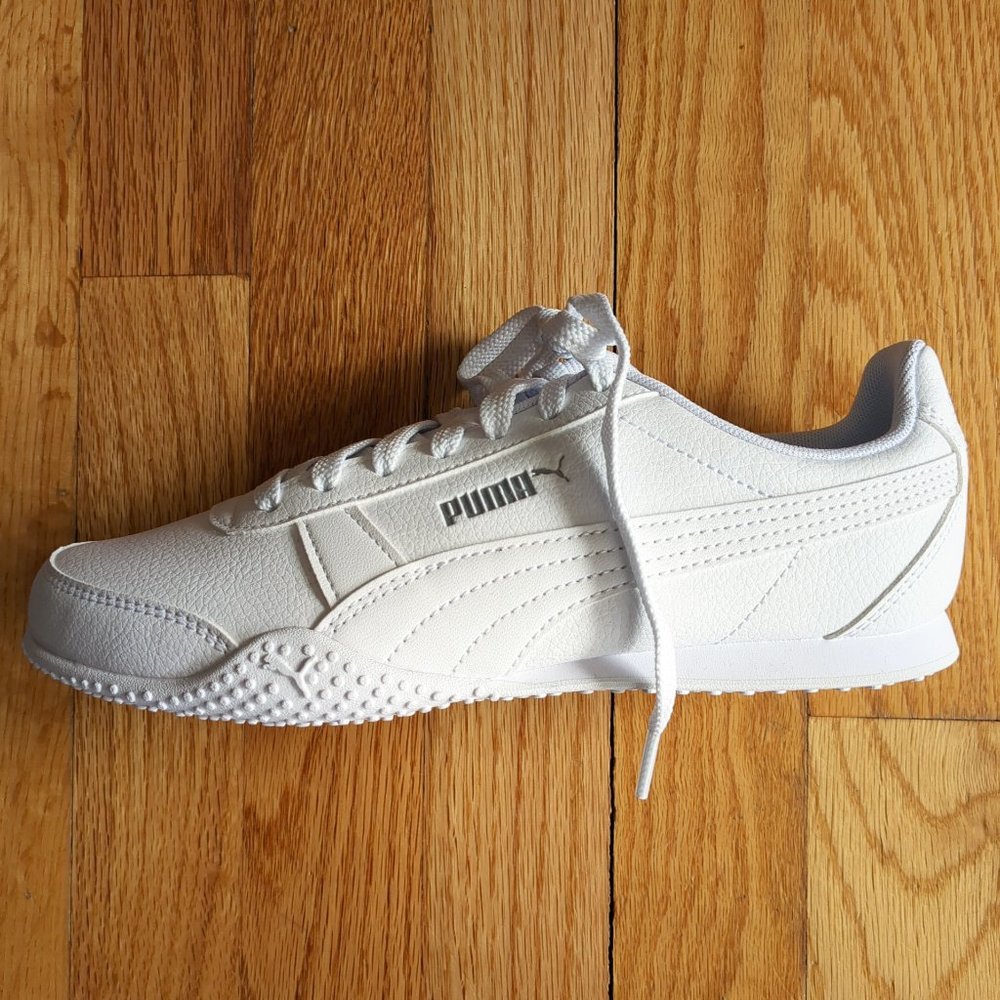 [SOLD] NWT Puma Bella Low Top Sneakers Classic White Athletic Running Shoes - Picture 4 of 14